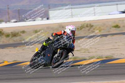 media/Sep-25-2023-Moto Forza (Mon) [[81ffa65e0a]]/B-C Group/Session 2 (Turn 4)/